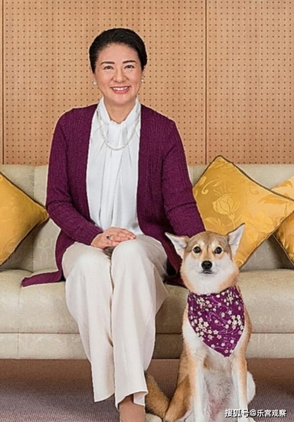 伴随着爱子一起长大的爱犬由莉 是日本德仁天皇家的第四个成员 朋友 因为 年方 伴随着爱子一起长大的爱犬由莉 是日本德仁天皇家的第四个成员 朋友 因为 年方