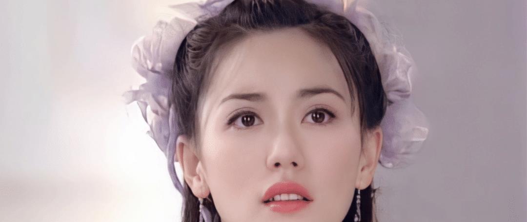 美人被网友集体大喊美过高圆圆，退出多年还能在49岁美出圈！