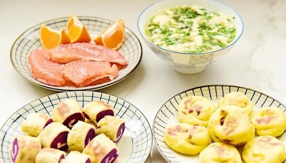 网友|放假了，孩子早餐一周都不重样，天天变着花样吃，网友：亲妈