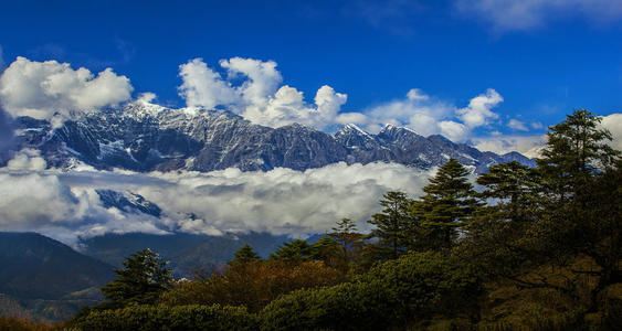 四川超冷门景点，景色不逊于牛背山，地理位置优越适合摄影