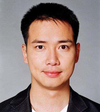 tvb蔡子健因咸猪手丑闻被骂变态今转行金融后怎样了