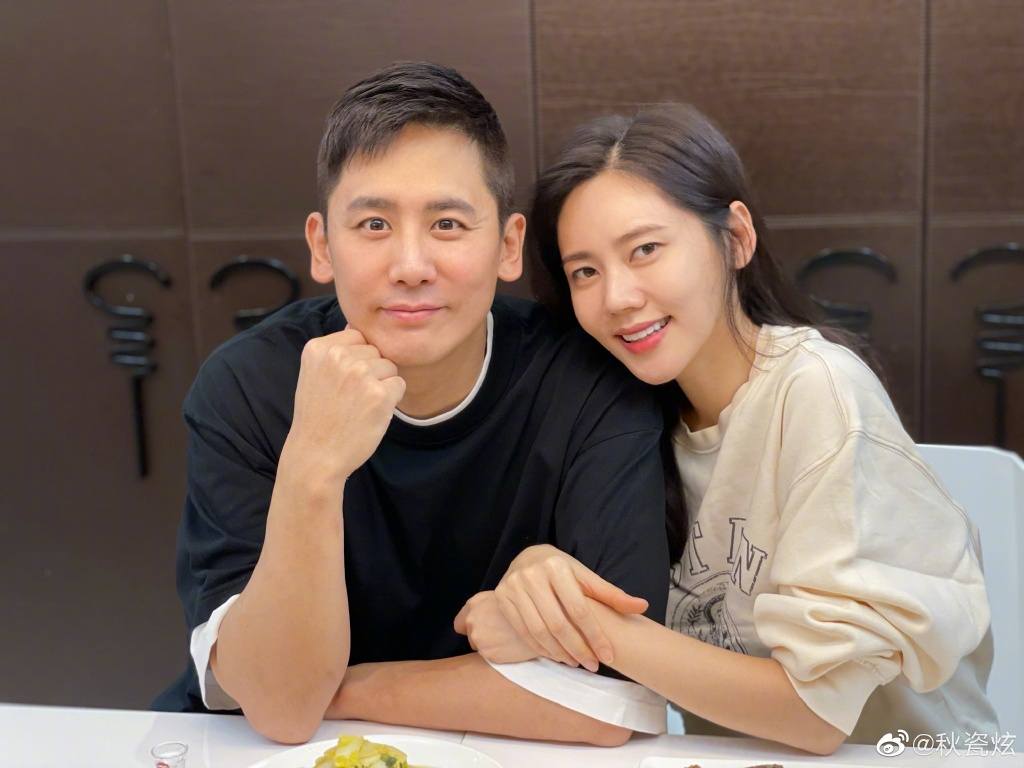 时间|秋瓷炫更日常视频,六点起床为老公做饭,于晓光一直催促却不生气