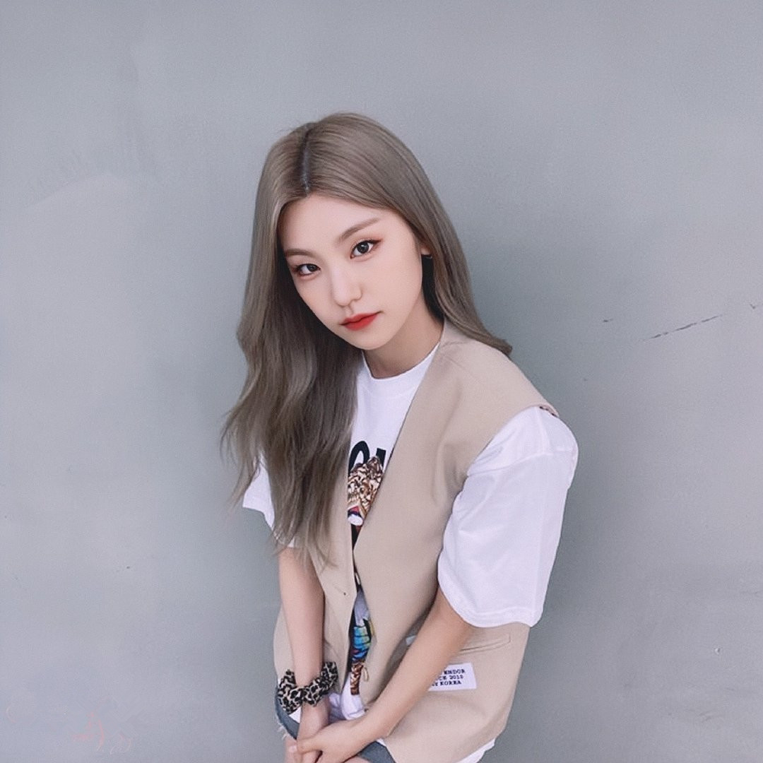 韩国组合itzy成员黄礼志被确诊感染新冠19日粉丝见面会将延期