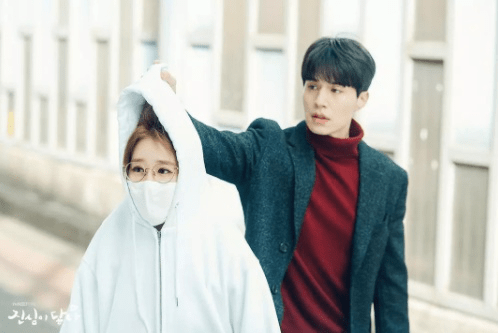 李栋旭|她是《触及真心》中的吴允瑞,长得十分少女,实际上已经37岁!