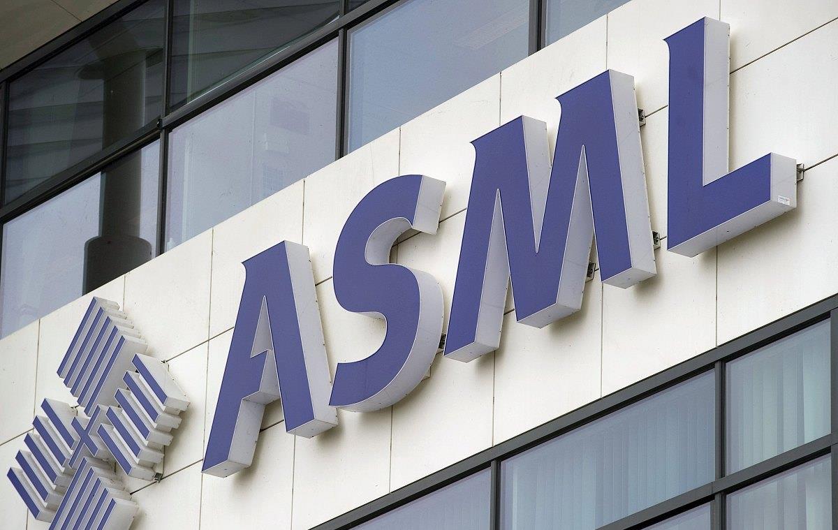 中科院入局光刻机后，ASML再次表态，为何这么着急？_芯片_技术_市场