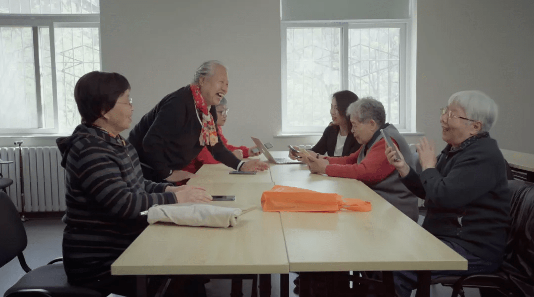 谭广|一个81岁的女人，开始独自生活