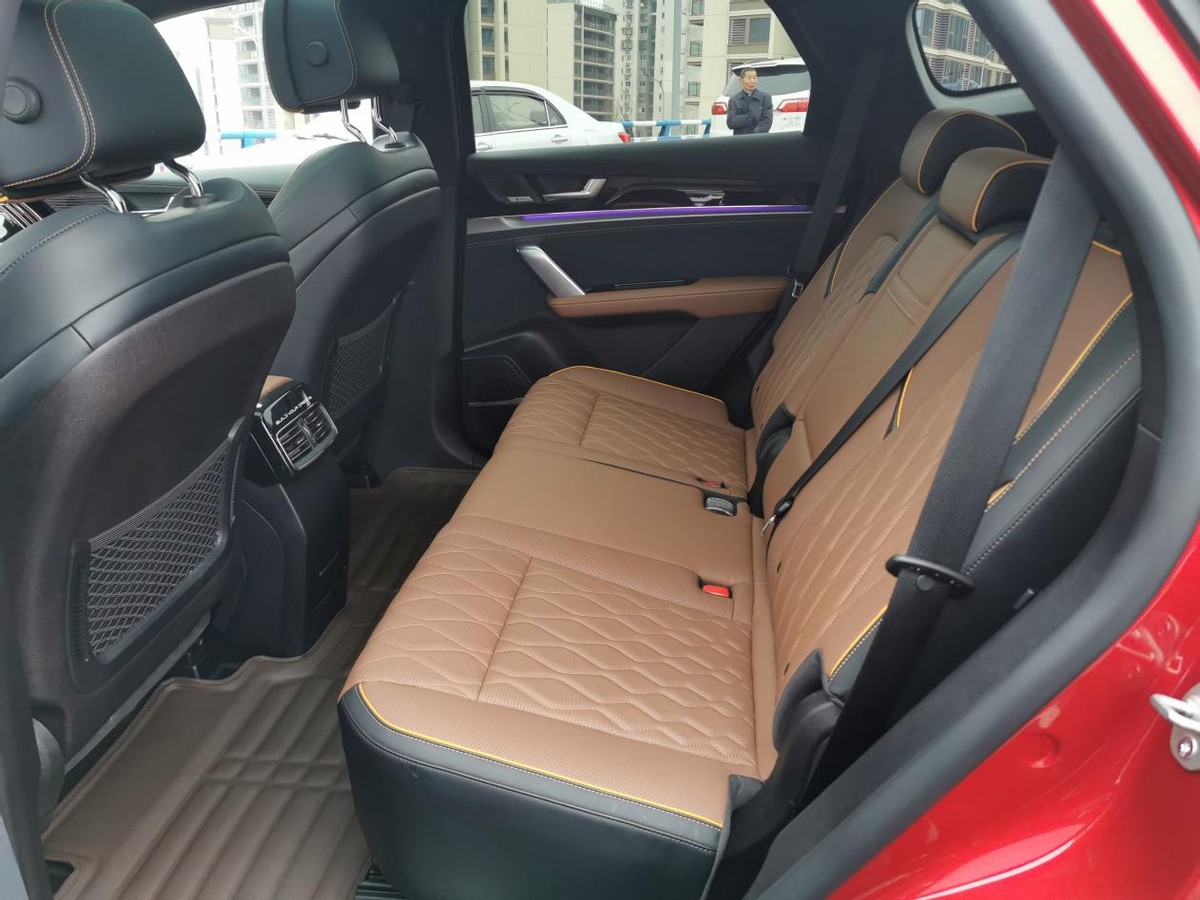 满足你对家用混动suv的所有诉求比亚迪唐dmi实拍简评