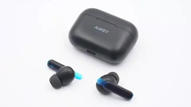 年度汇总 | OPPO、一加、小度多次采用创芯微锂电IC，高精度低功耗