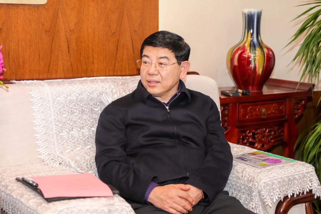 袁清茂与刘英魁一行座谈_发展_宣传_交流