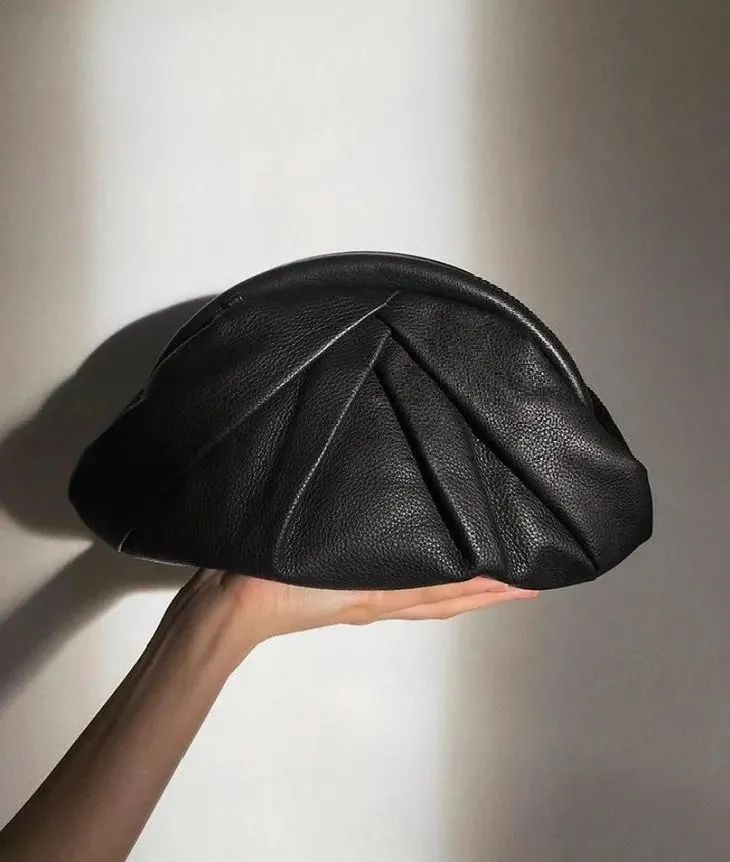 大嫂 下周穿什么 | 大嫂实力演绎，露腿的冬季穿搭都是耍流氓