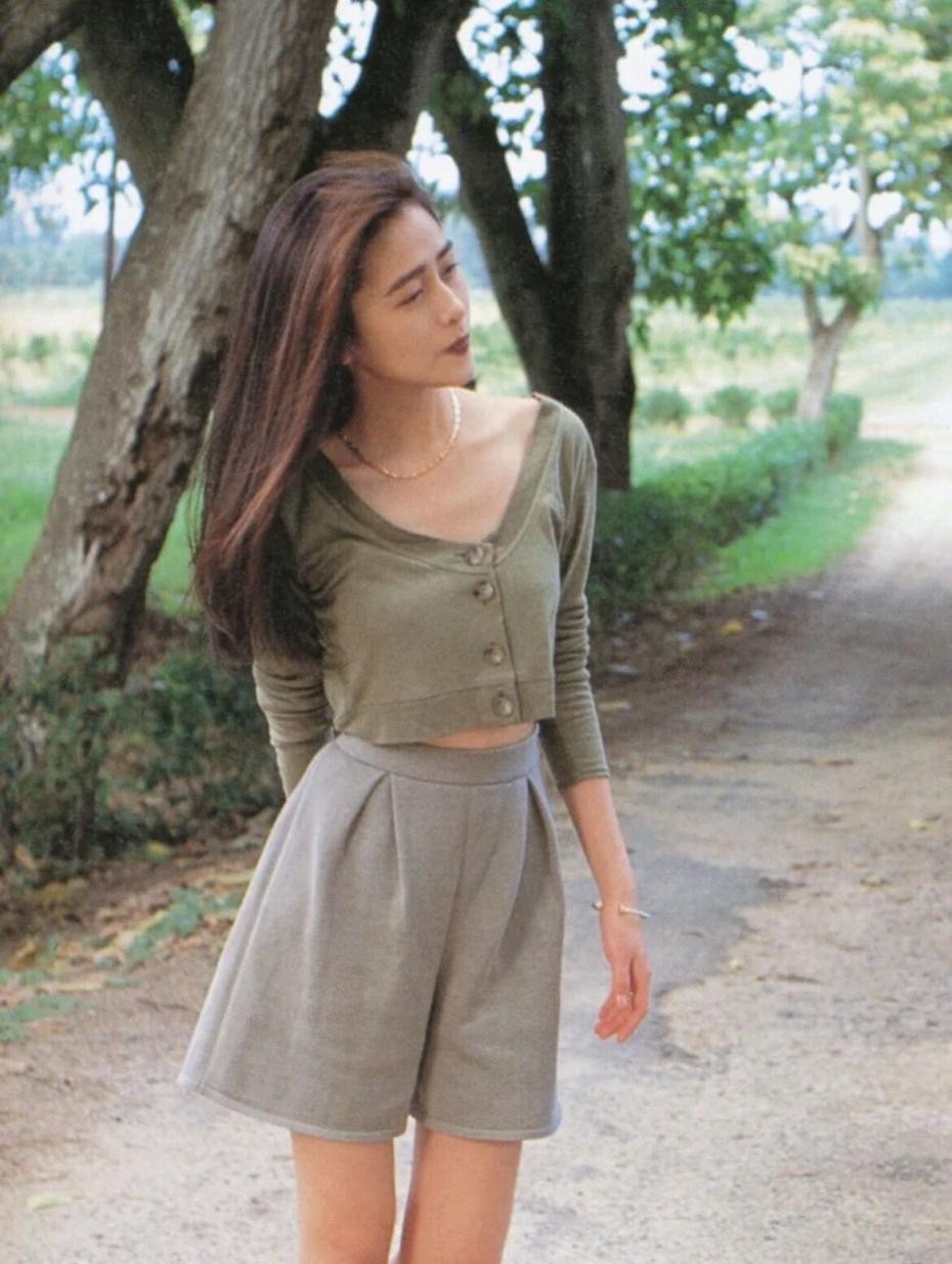 时代 看了工藤静香80年代的穿搭,突然明白:时尚是个轮回、也不分年龄