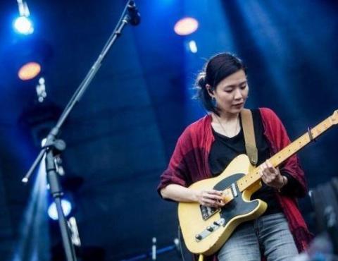 刘琳：被名导抛弃嫁穷小子后被婆家宠成公主47岁苦尽甘
