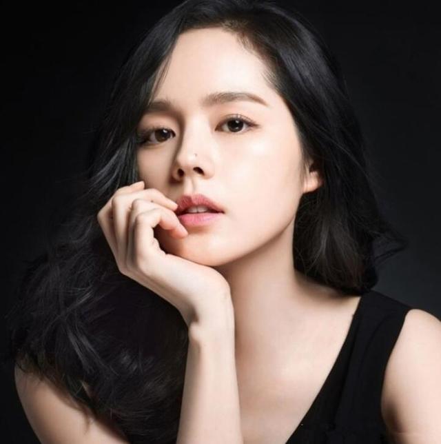 整张拥有这3种完美鼻型，叫做“一个鼻子拯救整张脸”，让人羡慕到哭