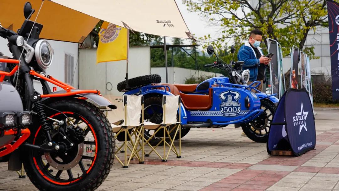 越野旅行两不误银钢更年轻的越野侉子suv500强势登场售价4万以内