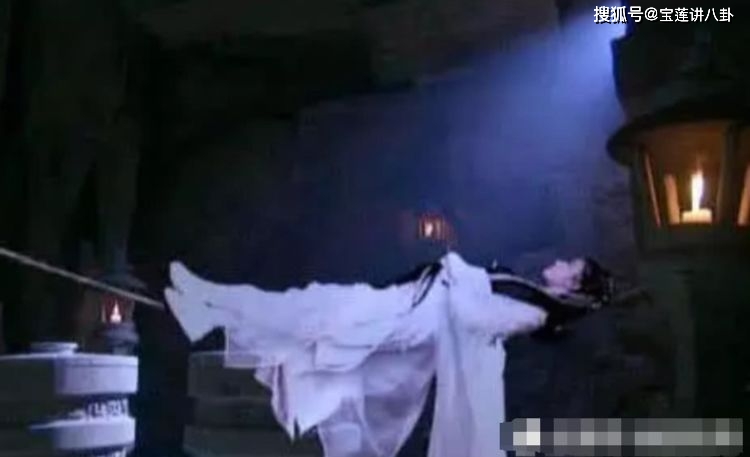 绳子|同样是小龙女睡绳子，忍了李若彤，忍了刘亦菲，却对她忍无可忍