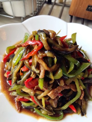 辣椒炒茄丝,一顿饭吃了2碗,还想吃!