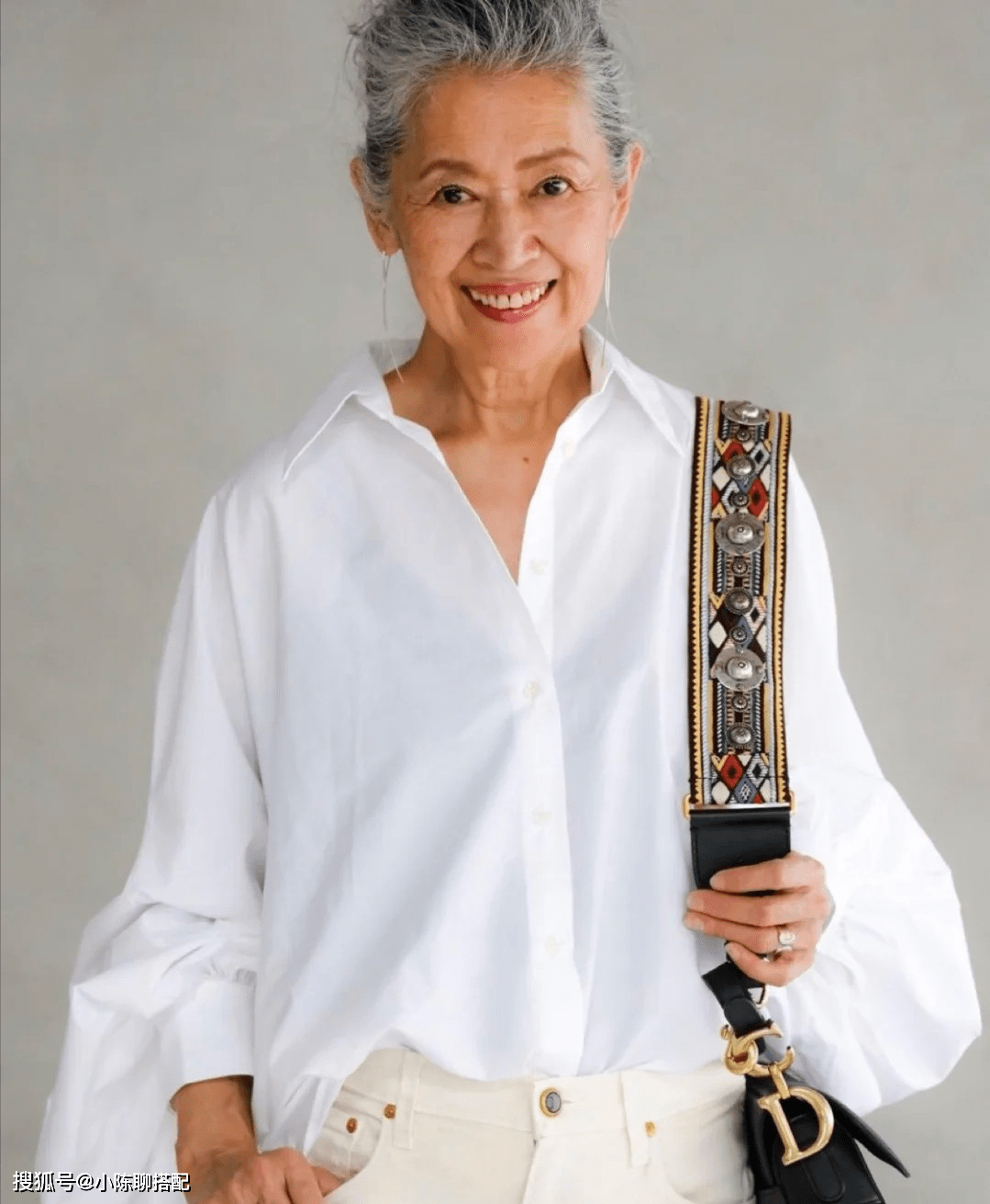 皱纹 时髦与年龄无关，这位70岁的日本奶奶满脸皱纹，状态胜过同龄人