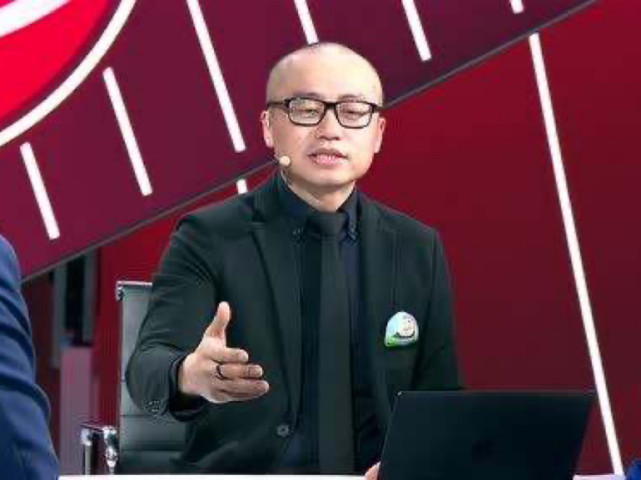 第一名:孔祥宇孔祥宇是一位九零后解说,他的解说场次并不多,但是他却