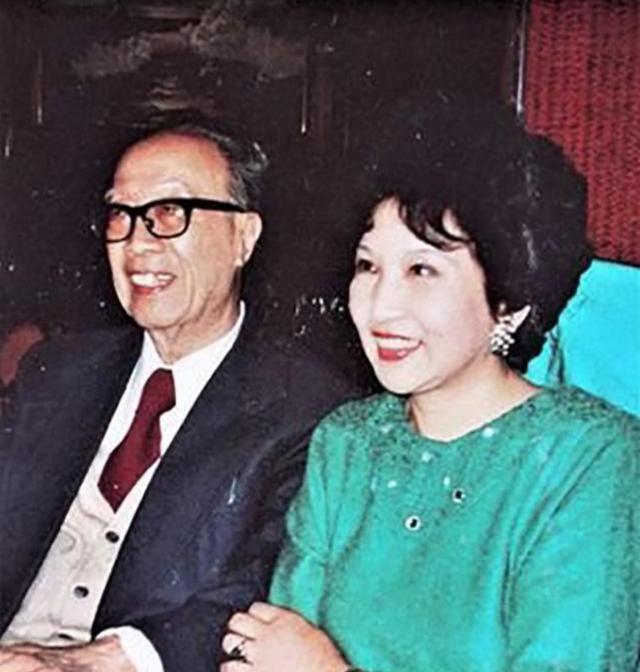 三婚前75岁蒋梦麟体检,自夸身体健朗,1年后妻子趁他病转移财产_徐贤乐