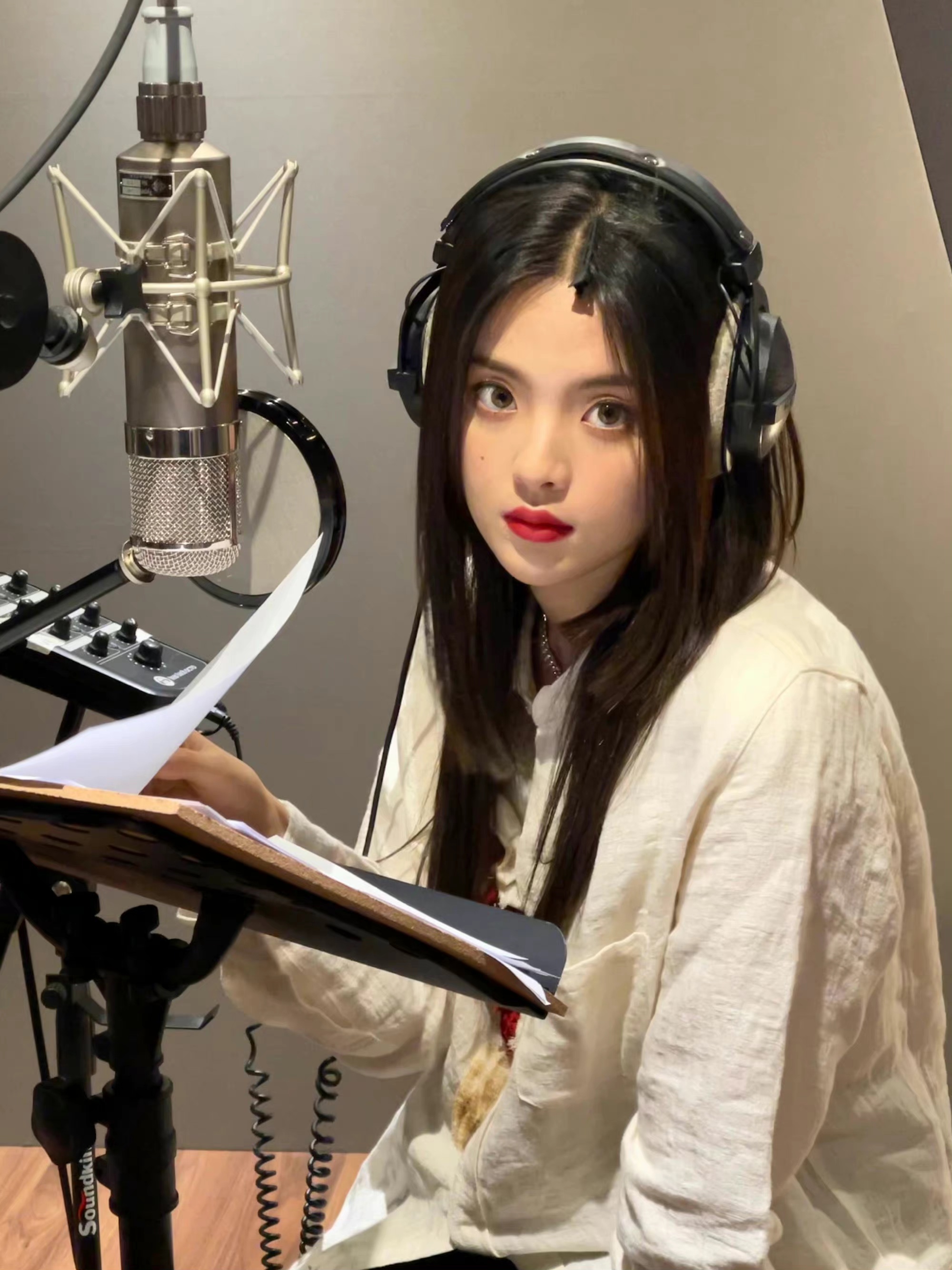 杨超越的脸 长得就好绝 !_超越