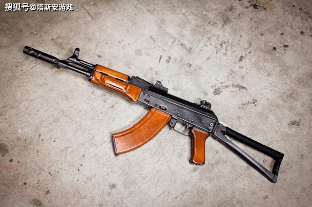 aks-74突擊步槍步槍:這支槍實際上就是以色列塔爾沃x95突擊步槍的9