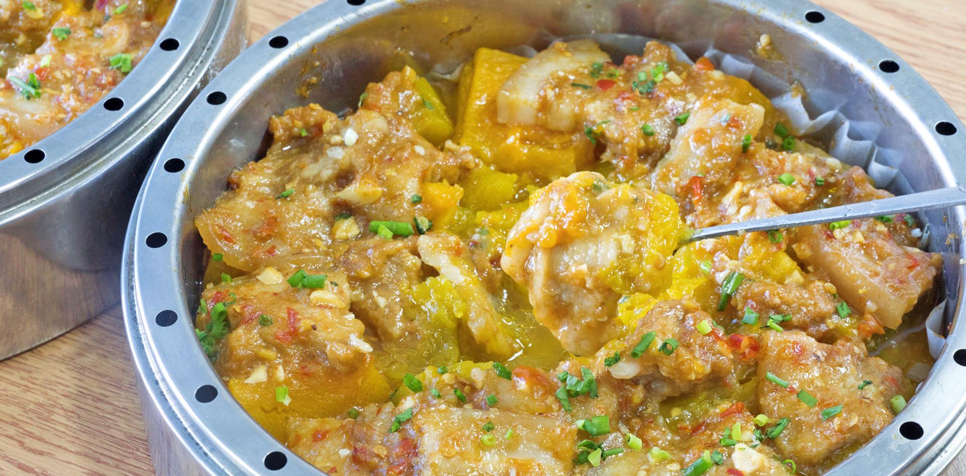 米面|做粉蒸肉,妈妈50年的经验教我做,五花肉酥烂不腻,米面不夹生