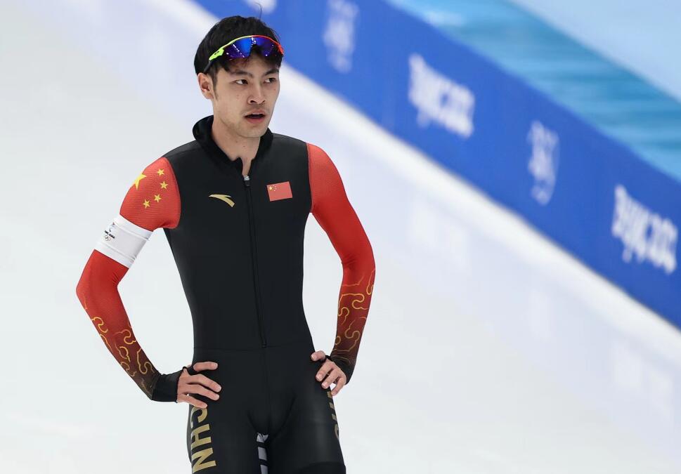 "黄健翔询问:"红婵,你看冬奥会的时候,和你在东京