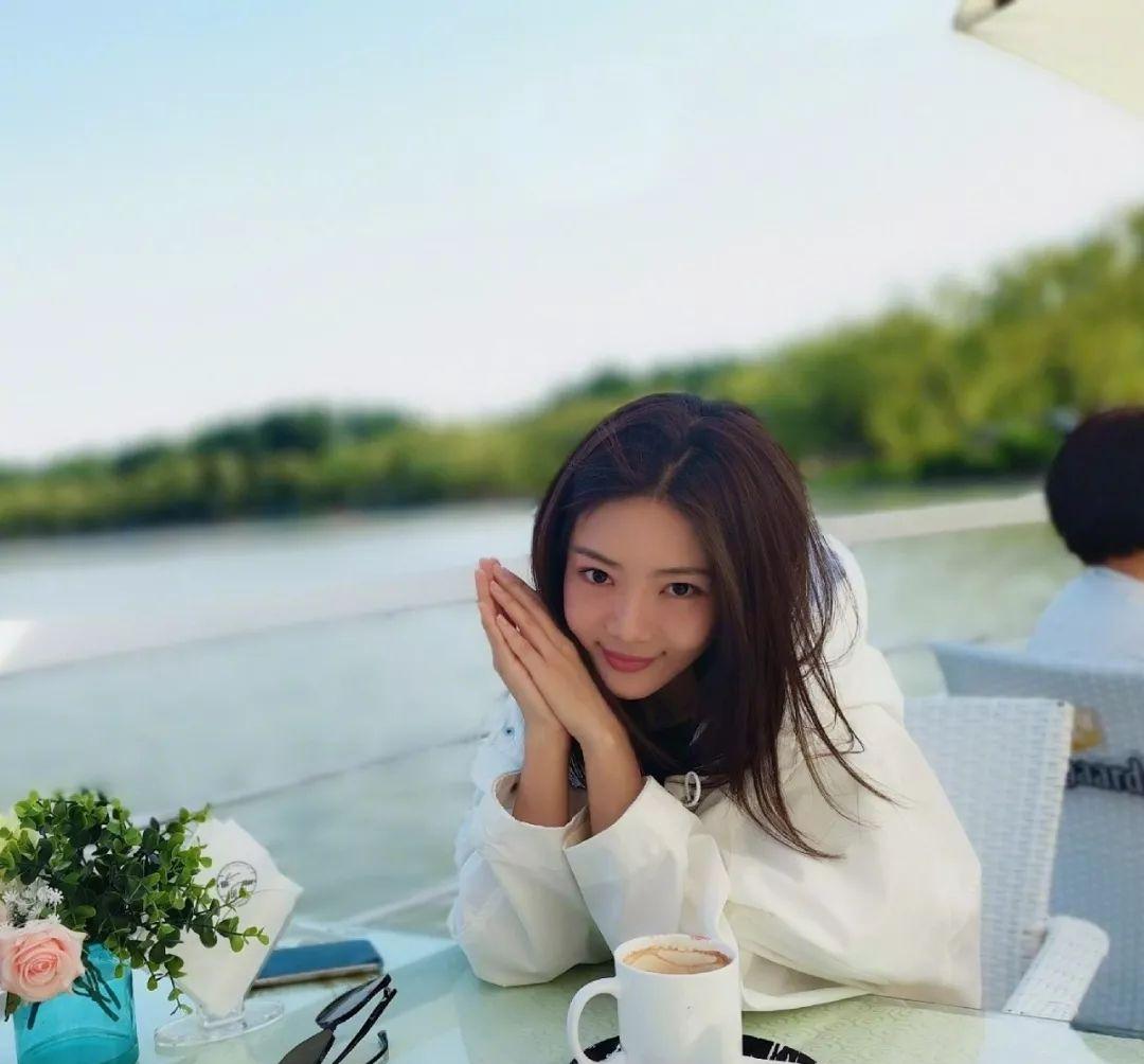 产品没有关谷和小姨妈的爱情公寓5还能看吗？离家出走的邓家佳如今竟喧宾夺主！