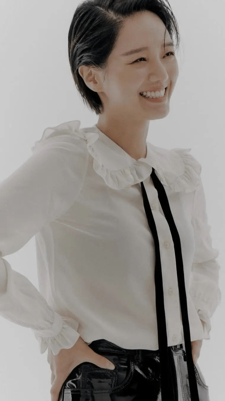 发型那些剪了短发的女明星们，为什么都留不长了？