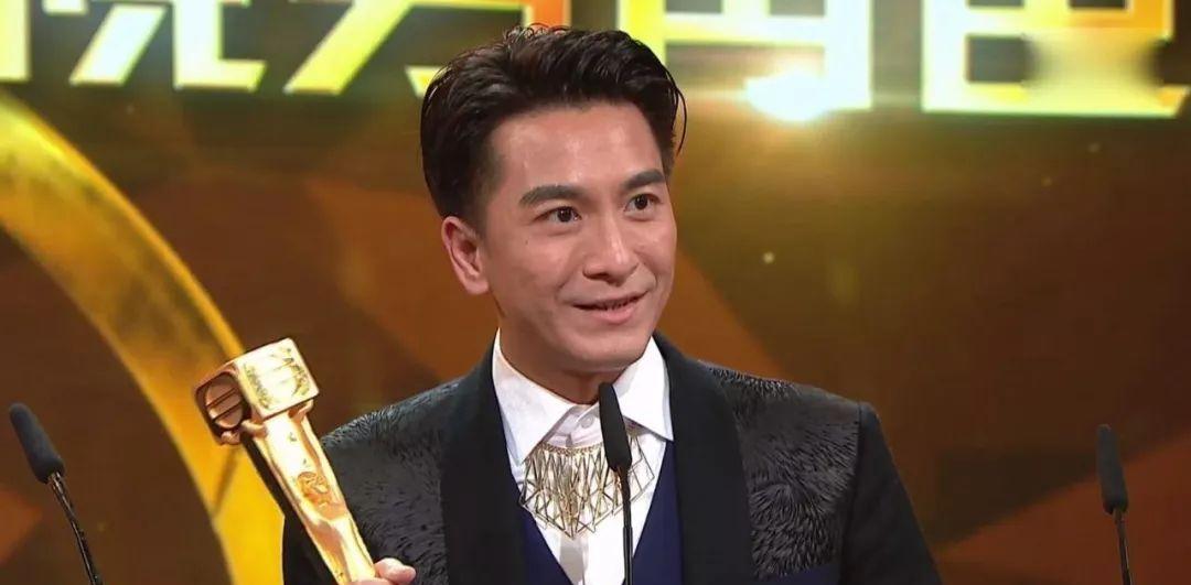 角色|陪跑20年、提名12次，从龙套到主角，他值得！