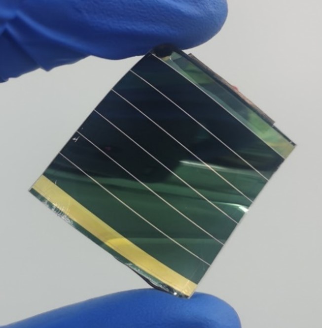 暨南大学麦耀华教授团队柔性钙钛矿光伏组件获多项独立第三方认证