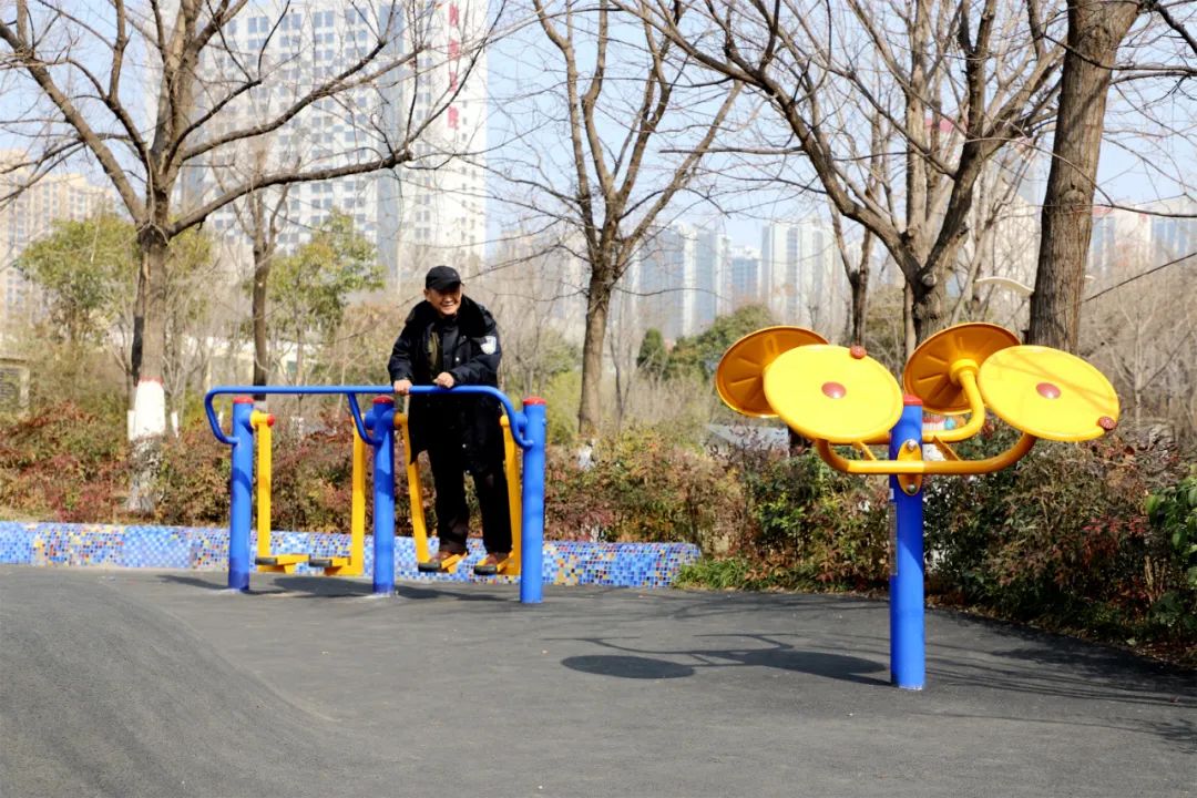 西安张家堡运动公园和文景公园全民健身园区崭新亮相