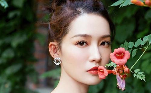 滑铁卢离开了精修图，那些颜值滑铁卢的女明星