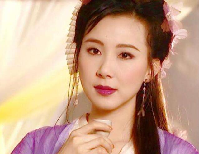 女神以前的古装造型有多美，白飞飞的廉价发饰，都能美得惊心动魄！