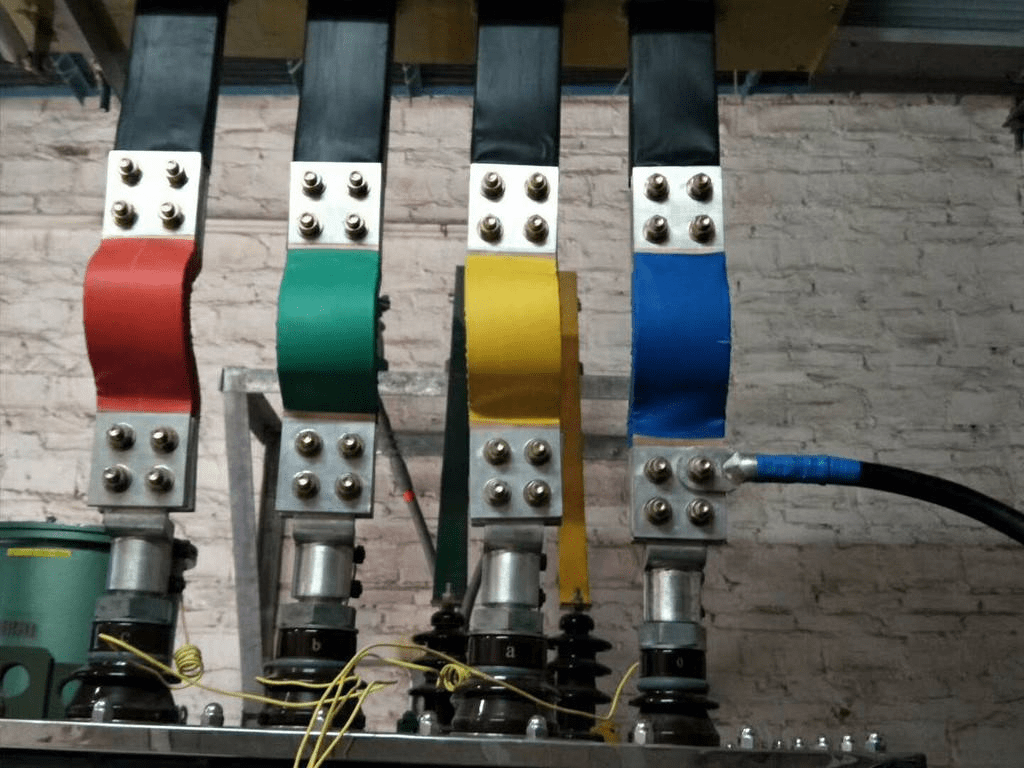 管型母线必须用到软连接