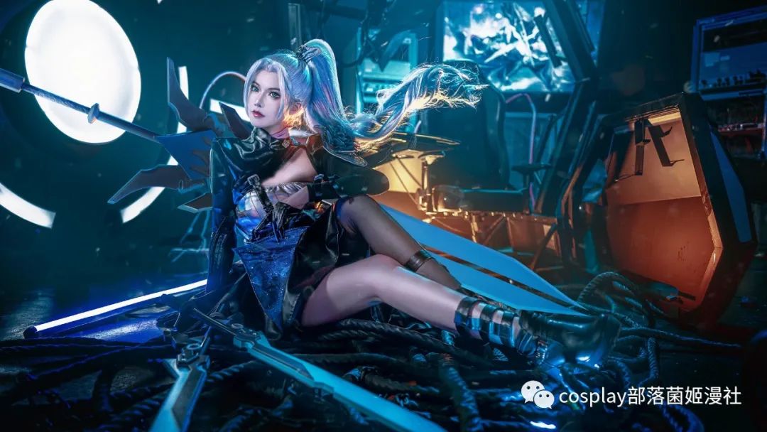 cos:王者荣耀五五开黑节花木兰默契交锋cos正片@露儿大魔王_wb_阿魂