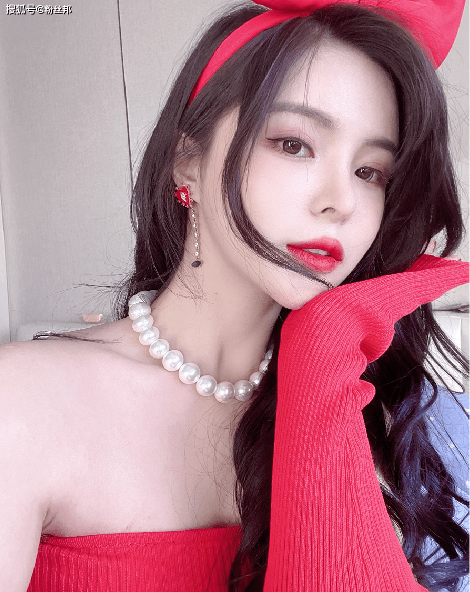 原创苏恩自曝身材36d直言事业心很重不会像米儿一样消失