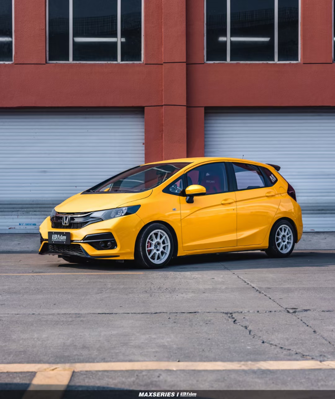 本田-飞度gk5全车lb film改色膜超亮莫兰黄