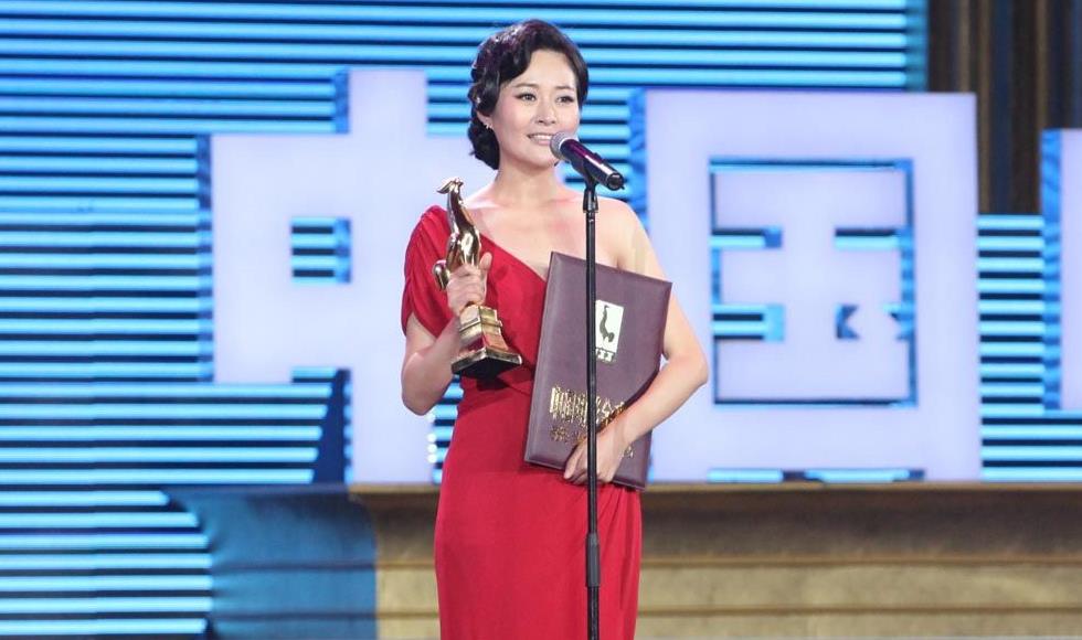 知名演员国丽娜嫁初恋齐奎明星夫妻风光背后有艰辛