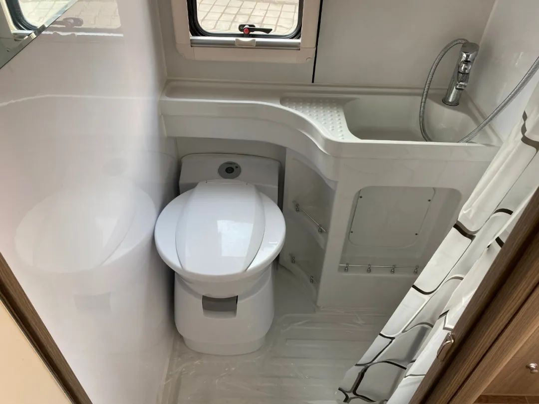 适合得就是最好的美景美家mj430公路拖挂房车