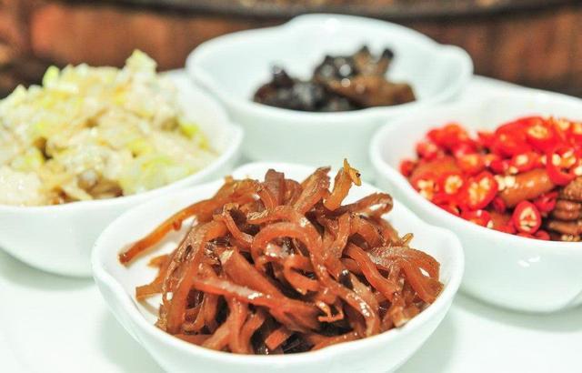 人体|早餐不能吃“小米粥”?医生:除去小米粥,6种早餐,少吃为妙