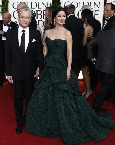 复合|31岁结婚,老公56岁,分居又复合,169cm美艳硬核凯瑟琳泽塔琼斯