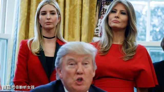 身材 伊万卡也玩直播,穿裙子大长腿无处安放,“剪刀腿”和后妈一个样