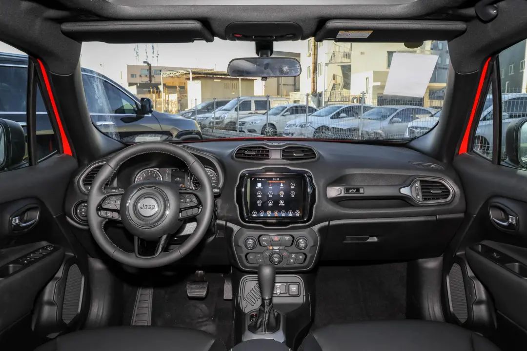 2021款jeep自由侠用车成本分析平均每月支出1288元