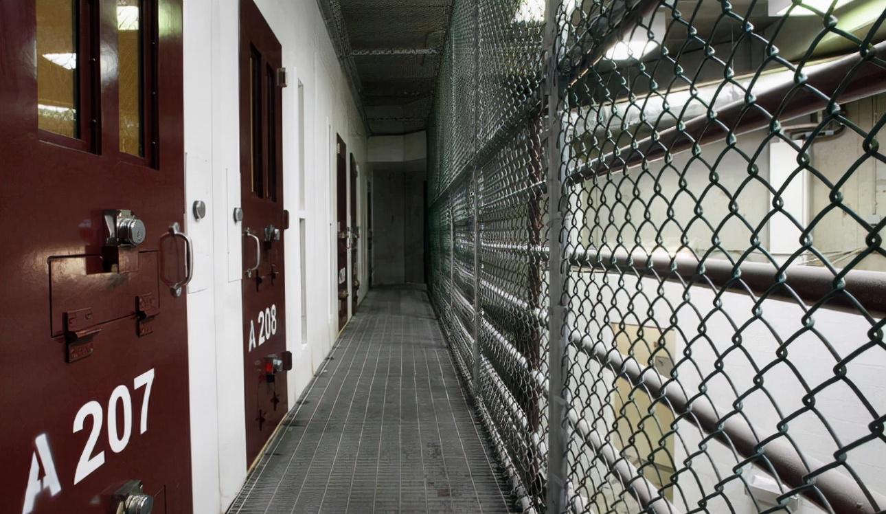 原创世界上最孤独的囚犯印度一监狱只关一个人狱警亲自给他做饭