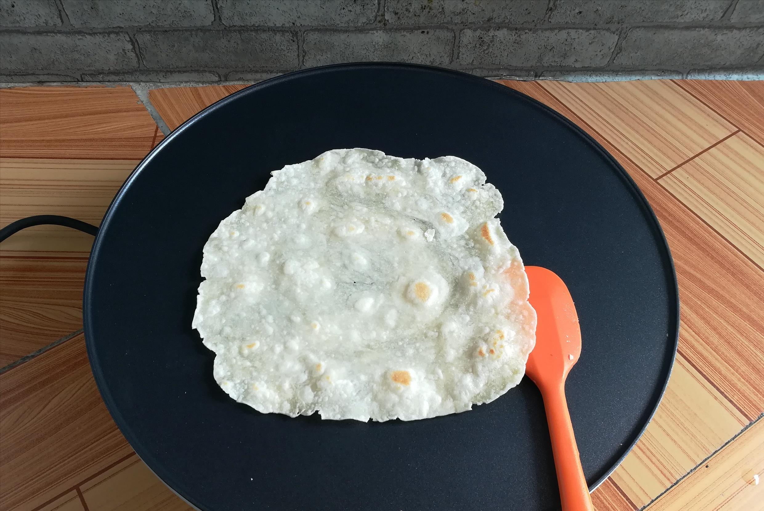 煎饼|孩子点名要吃这个饼，不用发面不用蒸，简单好做，营养美味