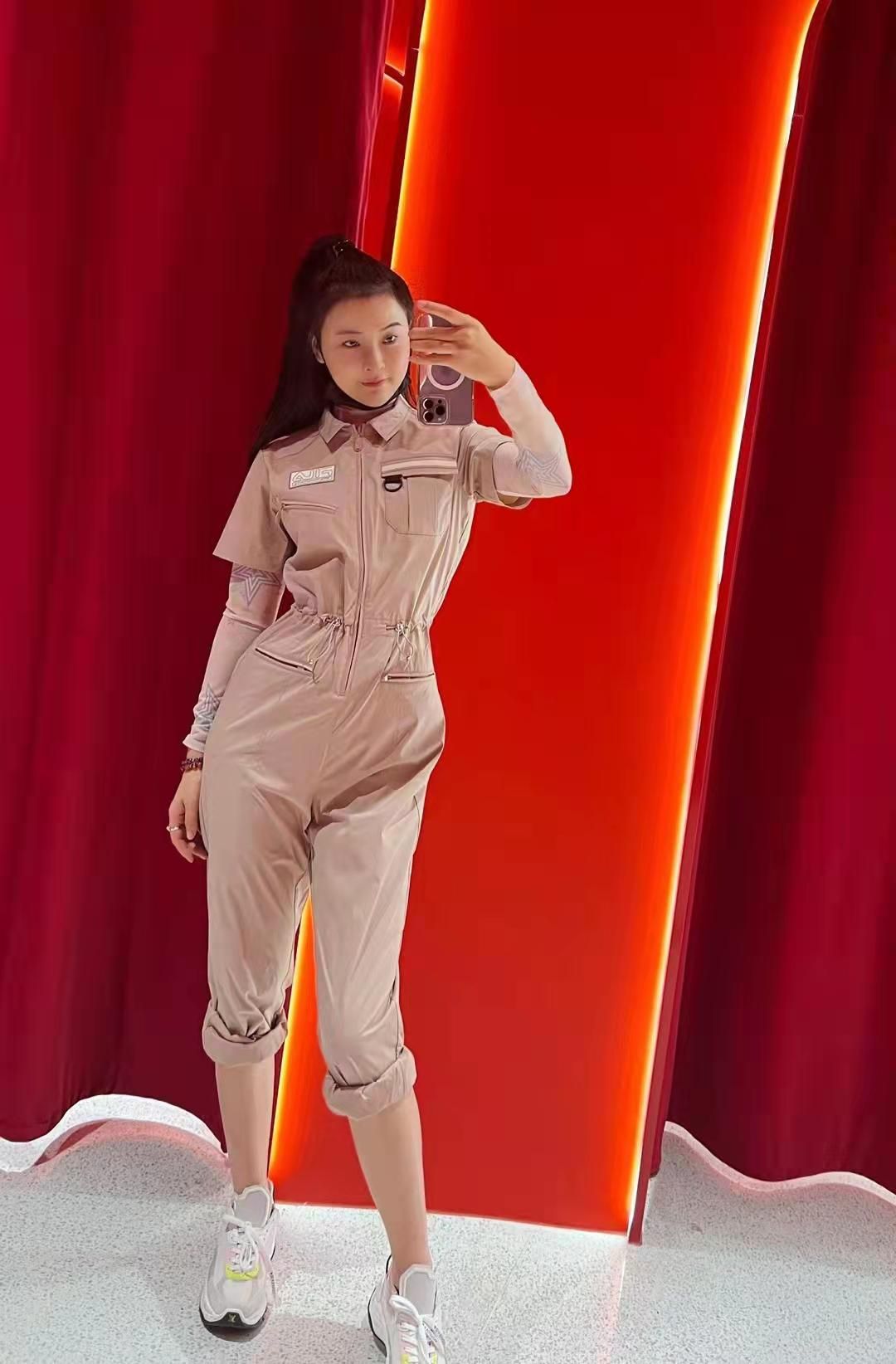 原创武僧一龙和他的绯闻女友名模吴丹没想到五年后双方之间再起波澜