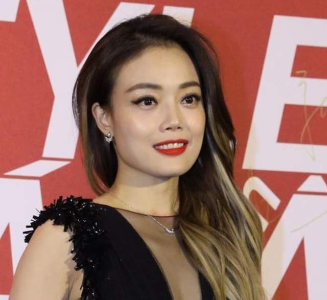 方脸别再追求“瓜子脸”了，这几位明星告诉你，方脸也能美丽大气