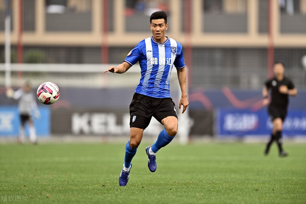 原创中超新恒大出炉坐拥5外援10国脚国足队长加盟组豪华11人强阵