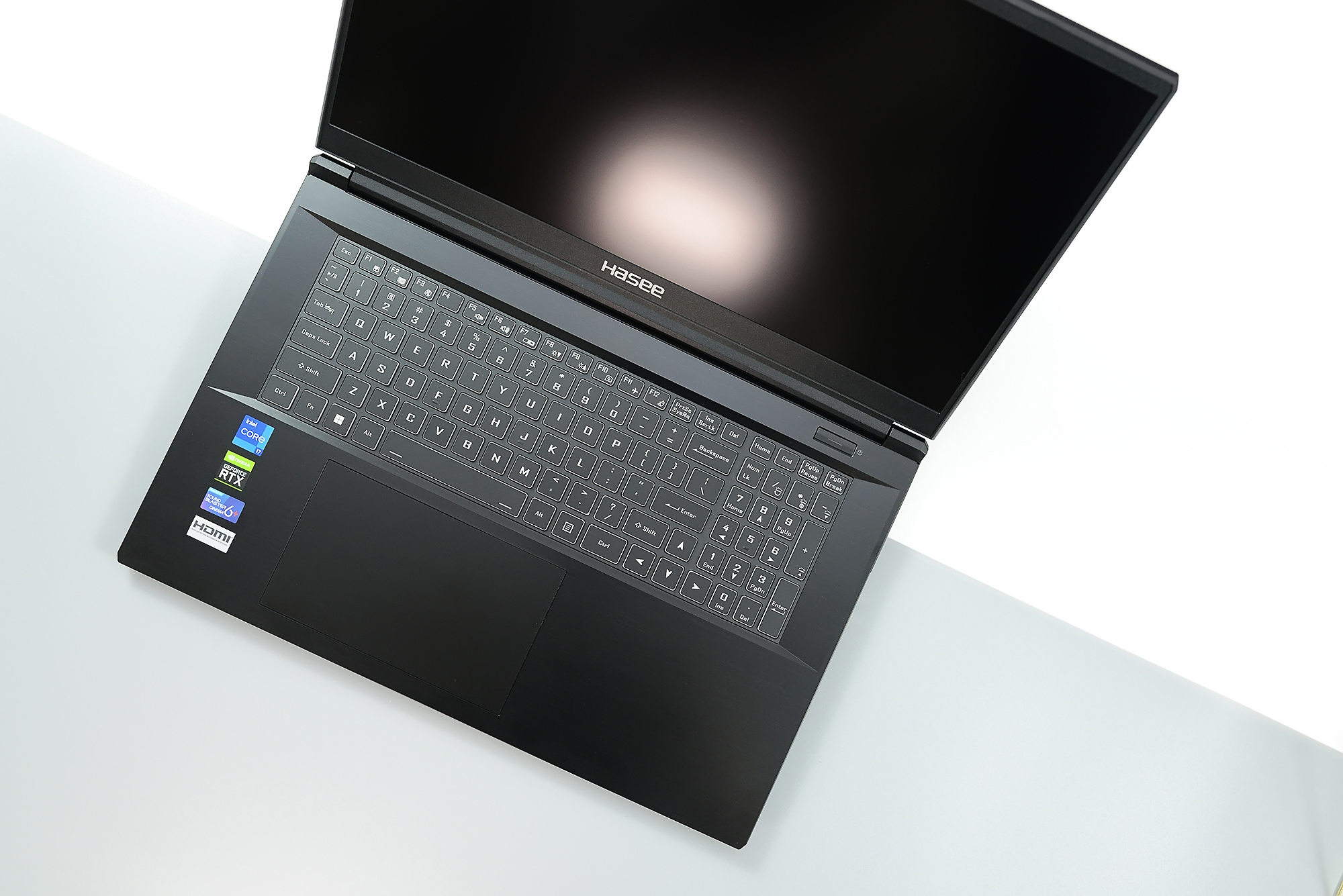 173英寸大屏游戏本神舟战神g8da7np应该是唯一性价比选择